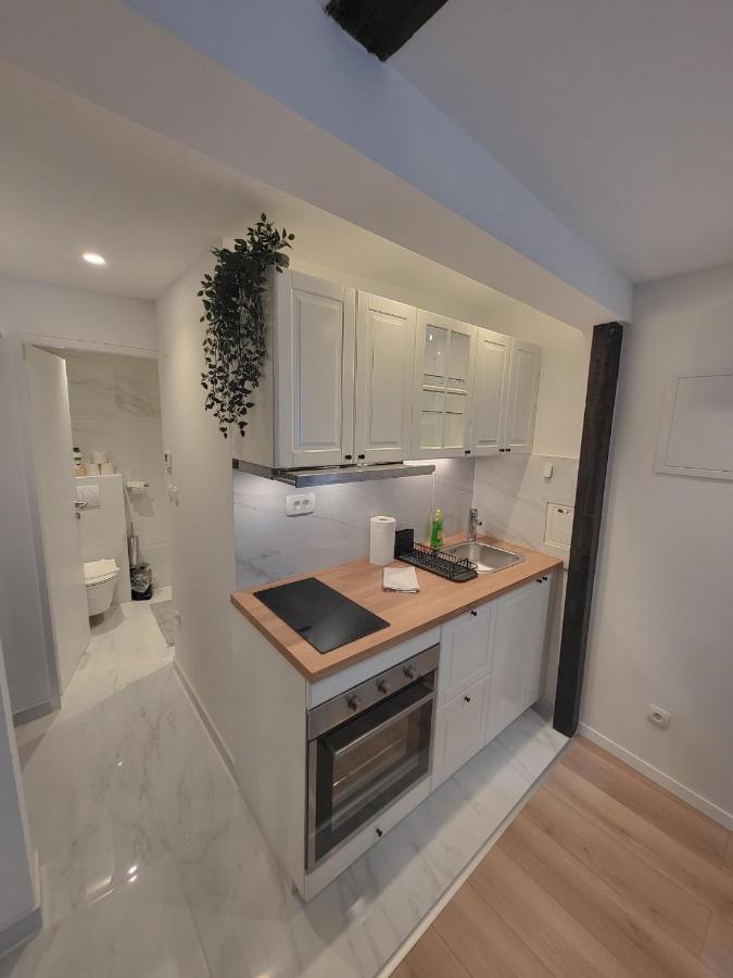 Studio Apartman Mia Zagreb Exterior foto